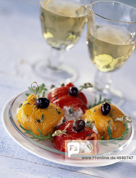 Peppers stuffed with Fromage frais and olives