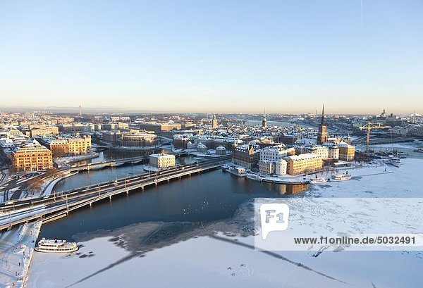 Ansicht der Großstadt im winter