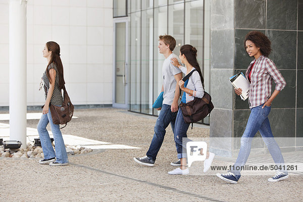 University students walking in a campus