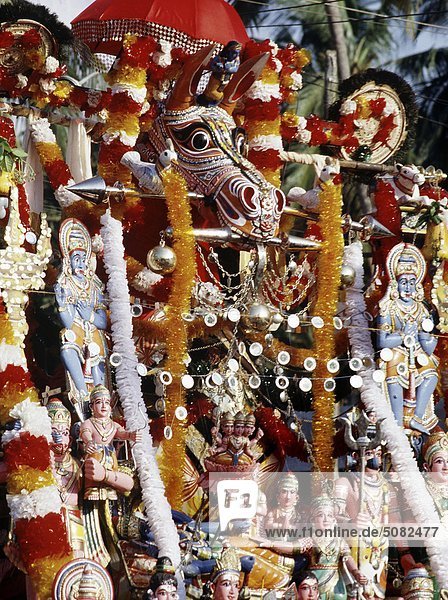 Temple chariot  Karnataka  India
