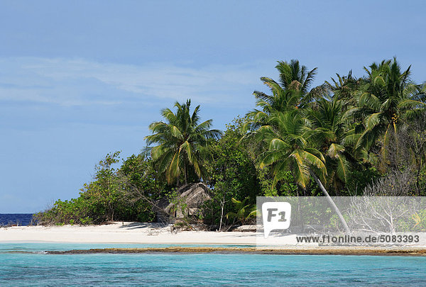 Landhaus Hütte auf einer einsamen Insel auf den Malediven