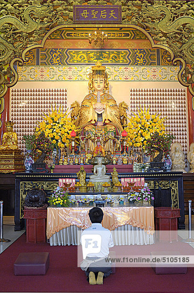 Asia  Malaysia  Kuala Lumpur  Thean Hou Temple altar