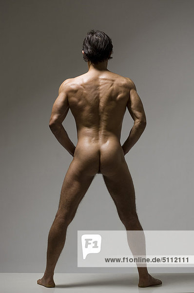 Männer muskulöse nackte Viele Muskeln