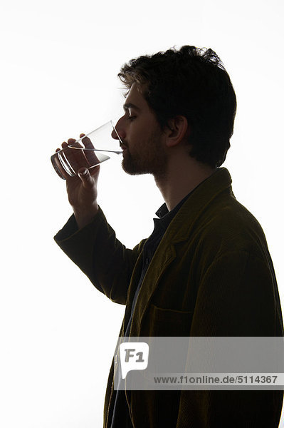 Wasser  Mann  Glas  trinken