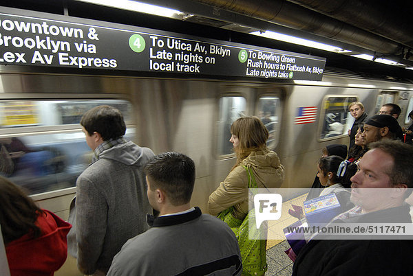 USA  New York City  subway station