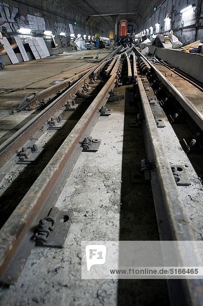 bauen  Verbindung  Tunnel  arbeiten  U-Bahn  Niederlande  neu
