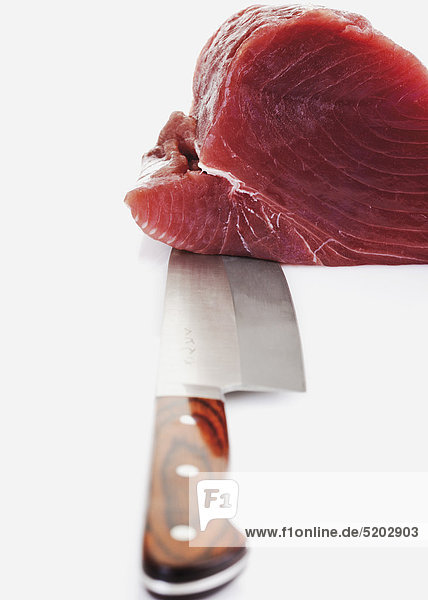 Thunfisch und Messer