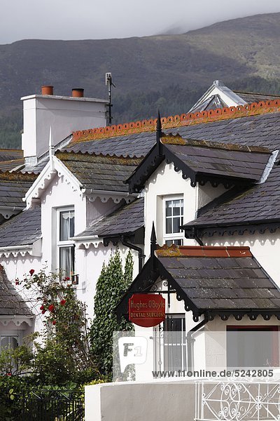 Vereinigtes Königreich  Nordirland  County Down  Newcastle  Ansicht der Häuser in der Stadt
