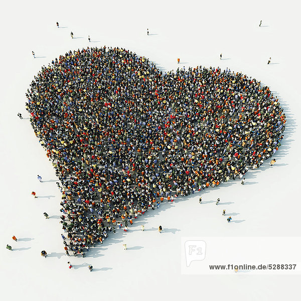 Luftbild einer Menschenmenge in Form eines Herzens