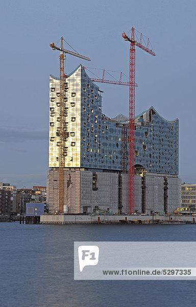 Major construction site  Elbphilharmonie Philharmonic Hall  Hafencity district  Hamburg  Germany  Europe