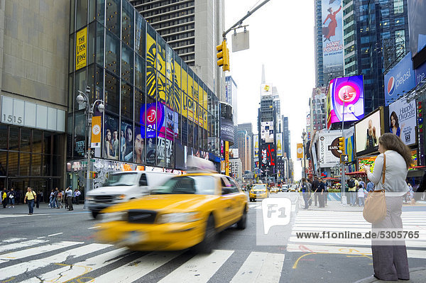 Broadway  Times Square  Manhattan  New York  USA