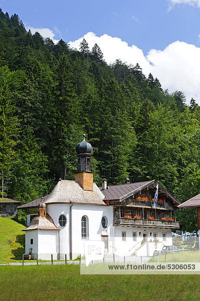Altes Bad mit Wildbad Kreuth  Kreuth  Oberbayern  Bayern  Deutschland  Europa