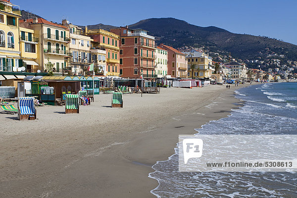 Europa Gebäude Alassio Italien Mittelmeer