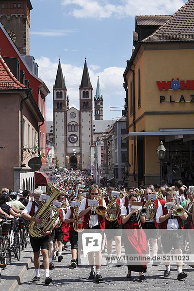 Parade in traditional costume during the Kiliani Festival  Domstrasse  Wuerzburg  Lower Franconia  Franconia  Bavaria  Germany  Europe  PublicGround