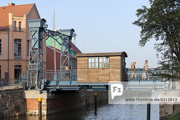 Hubbrücke  Plau am See  Mecklenburg-Vorpommern  Deutschland  Europa