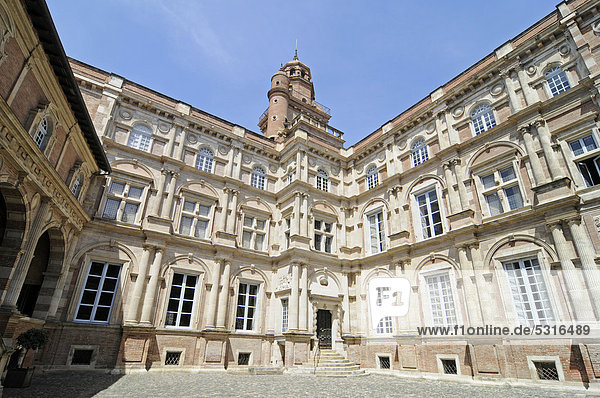 Hotel d'Assezat  Patrizierhaus  Sitz der Academie des Jeux Floraux  Stiftung Bemberg  Kunstsammlung  Toulouse  Departement Haute-Garonne  Midi-Pyrenees  Frankreich  Europa
