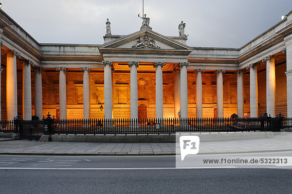 Gebäude der Bank von Irland  Bank of Ireland  Dublin  Republik Irland  Europa