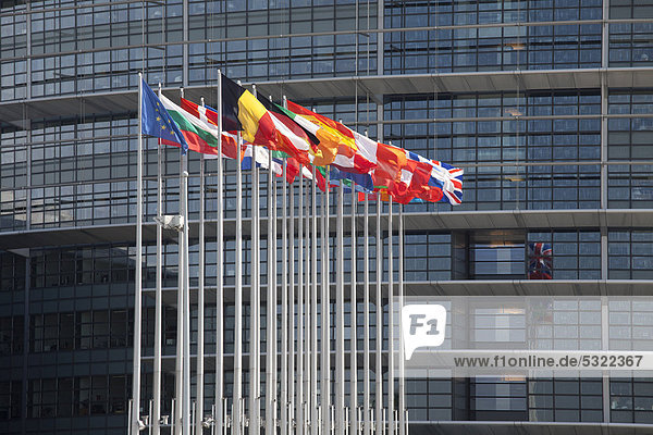Flaggen  Europäisches Parlament  Straßburg  Elsass  Frankreich  Europa