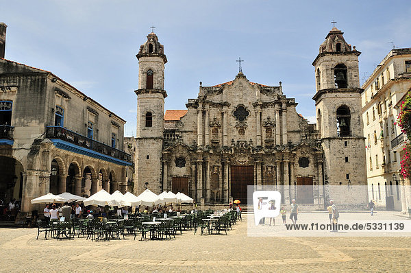 Catedral  Kathedrale an der Plaza de la Catedral  Habana Viaja  UNESCO Weltkulturerbe  Havanna  Kuba  Karibik