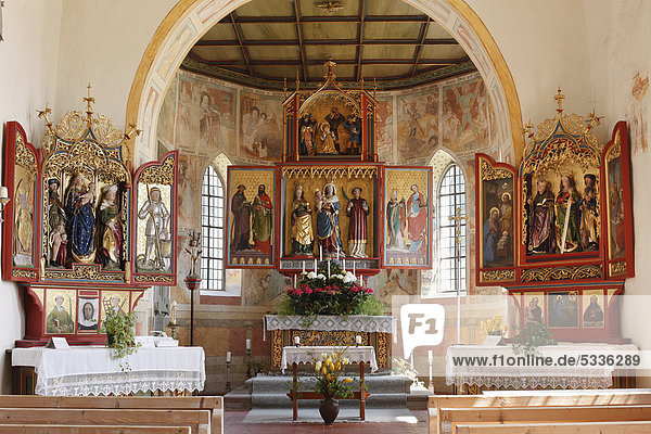 Gotische Kapelle St. Bartholomäus in Zell  Gemeinde Oberstaufen  Oberallgäu  Allgäu  Schwaben  Bayern  Deutschland  Europa
