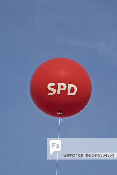 Luftballon mit Aufdruck SPD