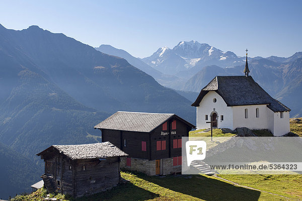 Europa Berg über Schnee Tal Bettmeralp Kapelle Rhone Schweiz Kanton Wallis