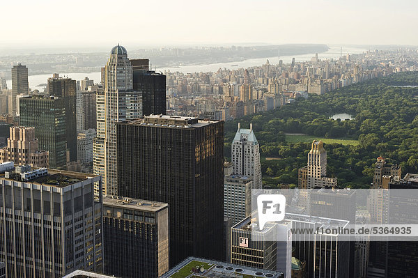 Vereinigte Staaten von Amerika USA aufspüren New York City Terrasse Central Park Manhattan Rockefeller Center