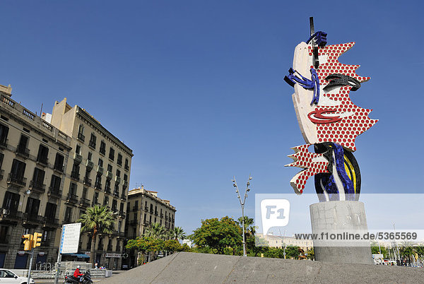El Cap de Barcelona  Barcelona head  pop-art sculpture by Roy Lichtenstein  Barcelona  Catalonia  Spain  Europe  PublicGround