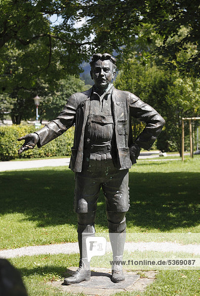Denkmal Leo Slezak im Kurpark  Rottach-Egern am Tegernsee  Tegernseer Tal  Oberbayern  Bayern  Deutschland  Europa  ÖffentlicherGrund