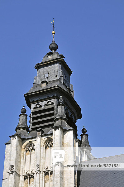 Kirchturm der Notre-Dame-de-la-Chapelle oder Kapellekerk  Stadtzentrum  Brüssel  Belgien  Benelux  Europa  ÖffentlicherGrund