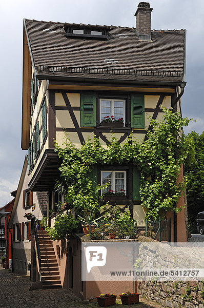 Europa Wohnhaus Straße Baden-Württemberg Deutschland Hälfte alt