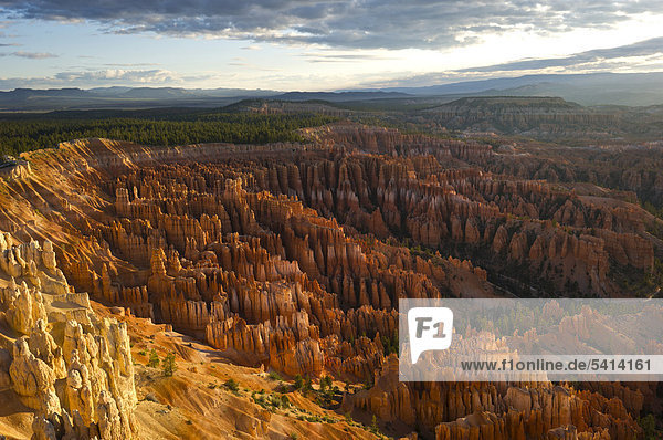 Morgenstimmung  Inspiration Point  Bryce Canyon Nationalpark  Utah  USA