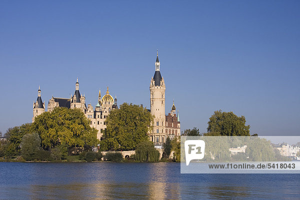 Schweriner Schloss  Schwerin  Mecklenburg-Vorpommern  Deutschland  Europa
