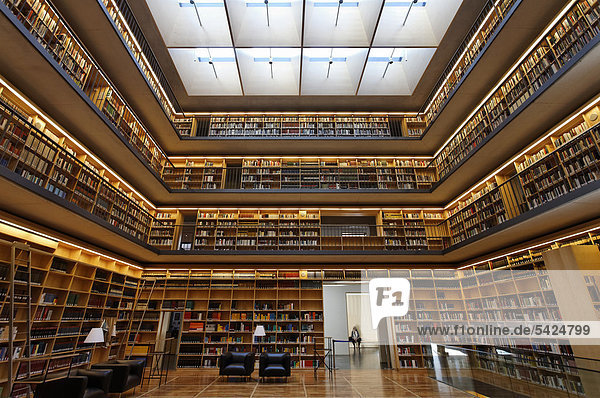 Büchergalerie im Kubus  Studienzentrum der Herzogin-Anna-Amalia- Bibliothek  Weimar  Thüringen  Deutschland  Europa