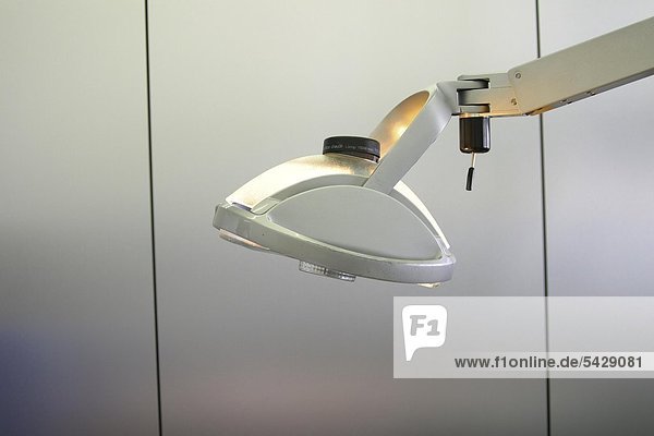 OP-lamp in dental practice