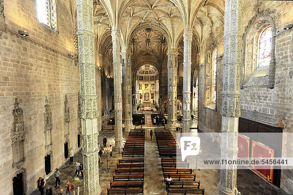 Innenansicht  Santa Maria Kirche  Mosteiro dos JÈronimos  Hieronymus-Kloster  Unesco Weltkulturerbe  Belem Viertel  Lissabon  Lisboa  Portugal  Europa