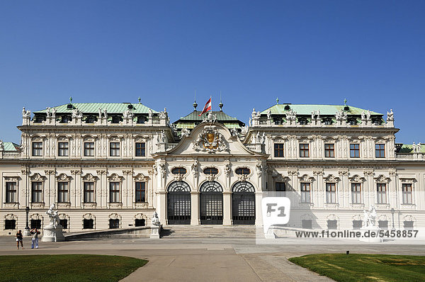 Hauptfassade des Oberen Belvedere  gebaut 1721 - 1723  Prinz-Eugen-Straße 27  Wien  Österreich  Europa