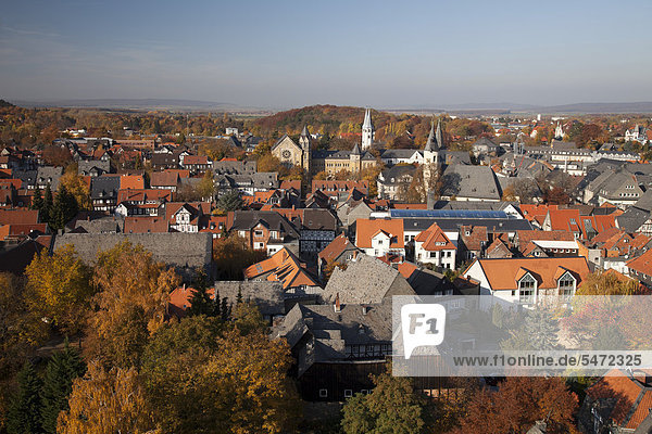 Ausblick vom Turm der Marktkirche  Goslar  UNESCO-Weltkulturerbestätte  Harz  Niedersachsen  Deutschland  Europa