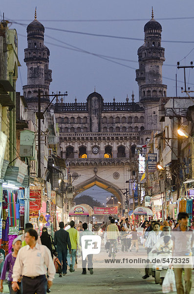 Bazaar near the Charminar monument  Hyderabad  Andhra Pradesh  India  Asia