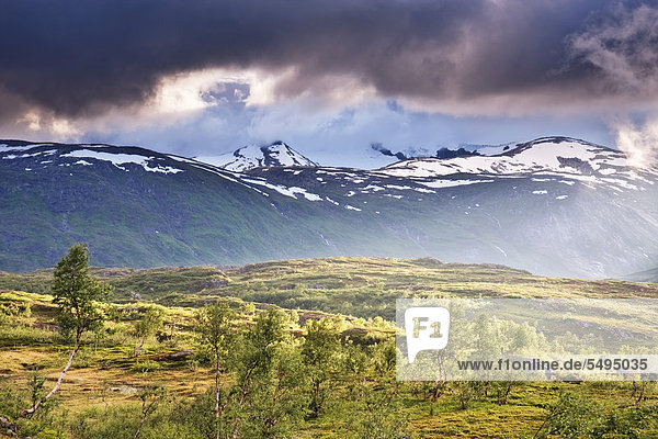 Blakkådal Tal mit Blakkådalshytta-Hütte  Saltfjellet-Svartisen Nationalpark  Nordland  Norwegen  Skandinavien  Europa