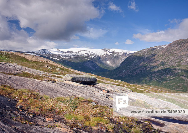 Bjellåga Bjellaga Tal mit dem Lappbreen-Gletscher Saltfjellet-Svartisen-Nationalpark Provinz Nordland Norwegen Skandinavien Europa