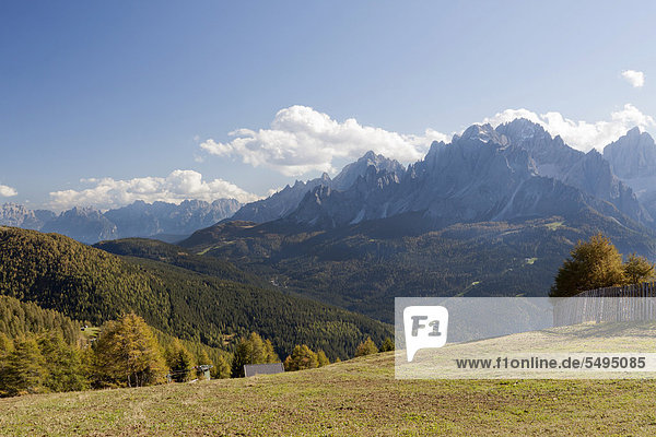 Aussicht vom Berg Helm  Monte Elmo  Sextener oder Sextner Dolomiten  Italien  Europa