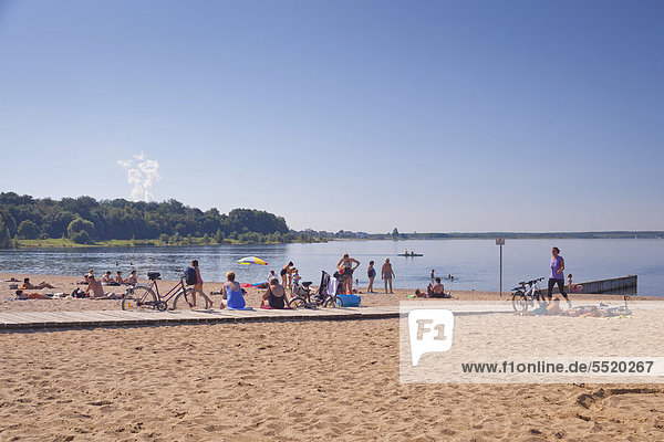 Cospudener See  lake  Nordstrand beach near Leipzig  Saxony  Germany  Europe