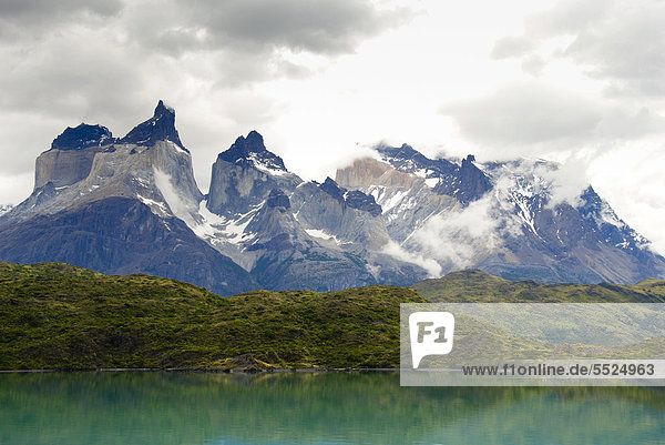 Los Cuernos del Paine  Torres del Paine National Park  South Chile  South America