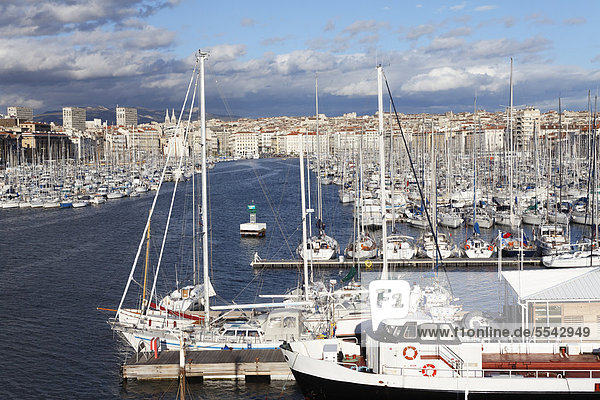 Vieux Port  Alter Hafen von Marseille  Bouches-du-Rhone  Provence  Frankreich  Europa