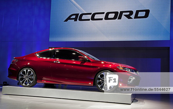 Honda Accord  Konzept  Modell 2013  auf einem Stand der North American International Auto Show  Detroit  Michigan  USA