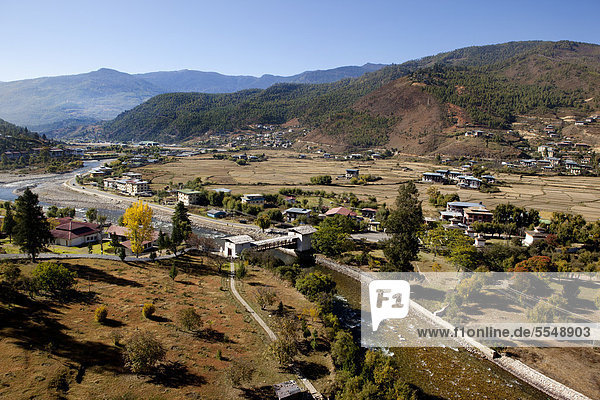 Landschaft im Paro Tal  Bhutan