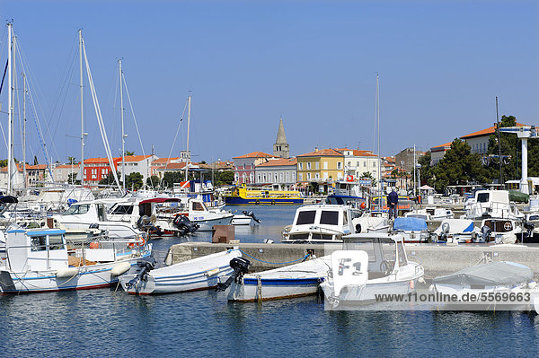 Harbour with the old town at back  Porec  Istria  Croatia  Europe
