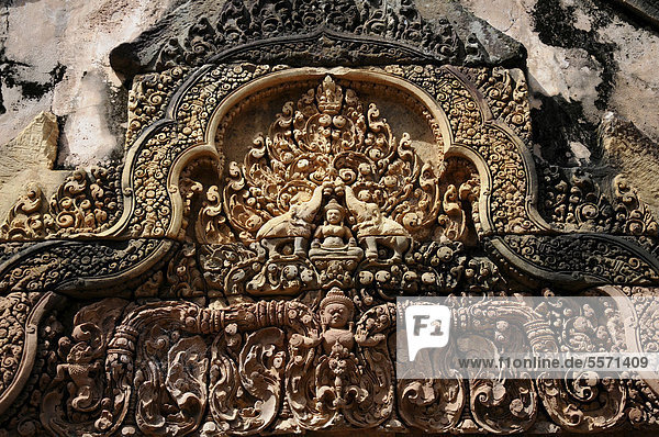Skulpturales Relief  Tempel  Banteay Srei  Angkor  Siem Reap  Kambodscha  Südostasien
