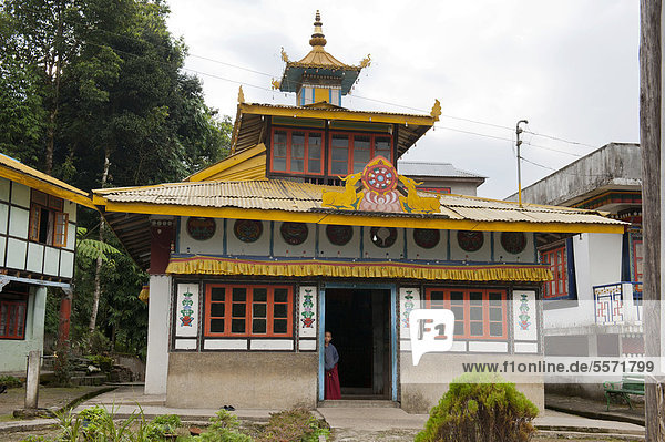 Tibetischer Buddhismus  Kloster Yung Drung Kundrak Lingbon  Bön-Sekte  bei Ravangla  Sikkim  Himalaja  Indien  Südasien  Asien